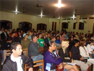 Empresários de olho no Comperj